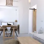 Nice Villas Pyrgos *