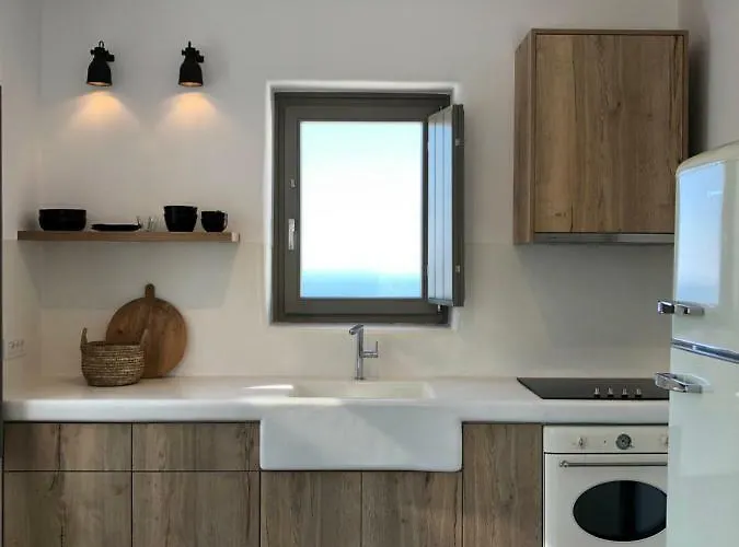 Nice Villas Pyrgos Holiday home *